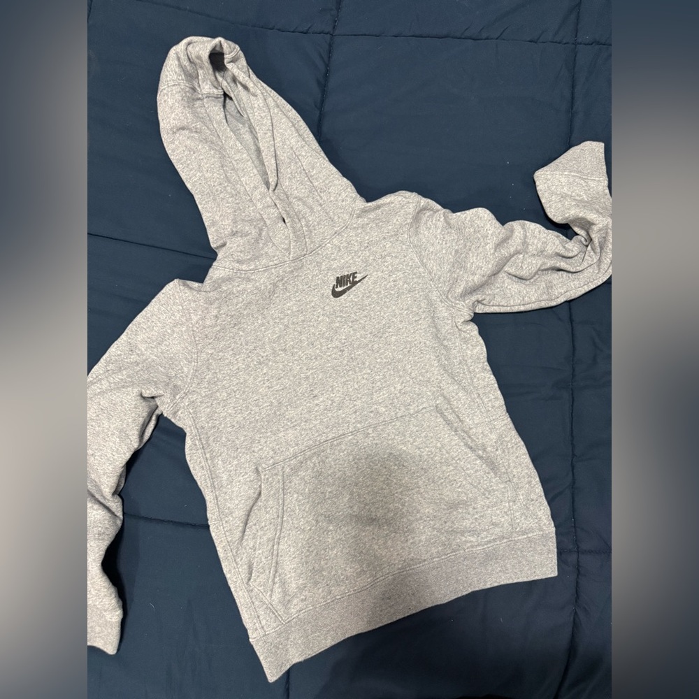 Nike Gray Hoodie Sweater
